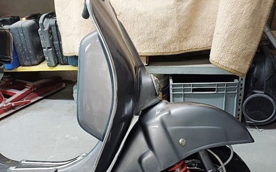 Gebrauchtmotorrad Vespa 125 Primavera - Bild 3