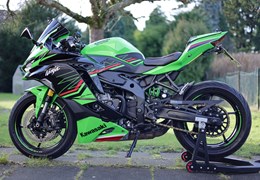 Gebrauchte Kawasaki Ninja ZX-4RR