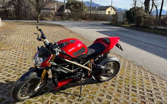 Gebrauchtmotorrad Ducati 1098 S - Bild 1