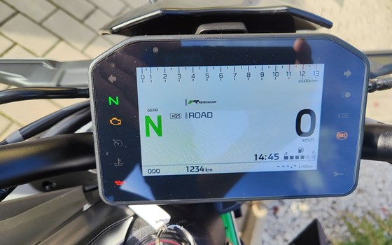 Gebrauchtmotorrad Kawasaki Z900 - Bild 13