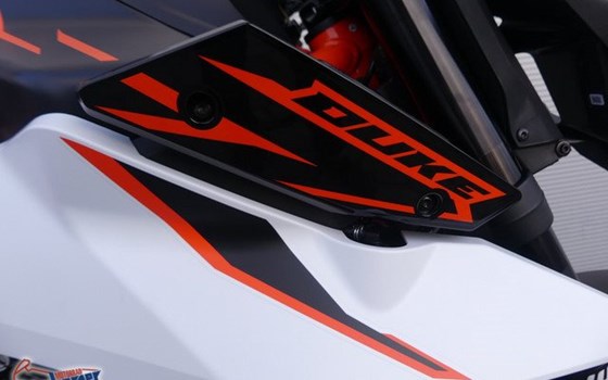 Neufahrzeug KTM 990 Duke R - Bild 2
