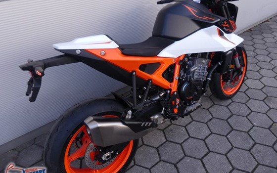 Neufahrzeug KTM 990 Duke R - Bild 5