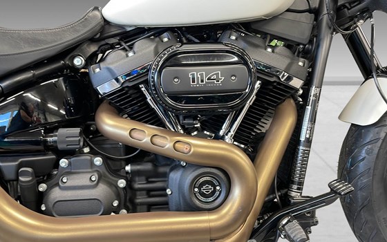 Motorrad Occasion Harley-Davidson Softail Fat Bob 114 FXFBS - Bild 8