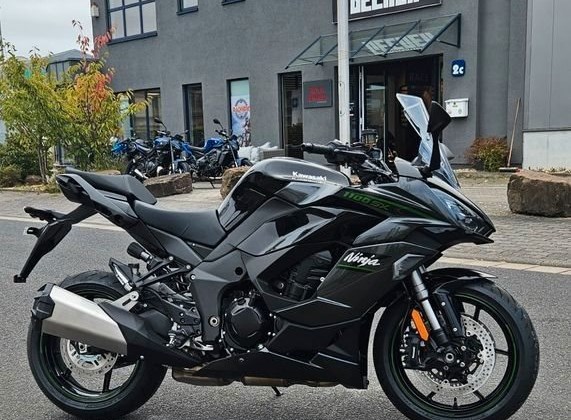 Kawasaki Ninja 1100SX