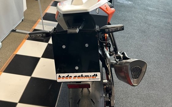 Neufahrzeug KTM 990 Duke R - Bild 6