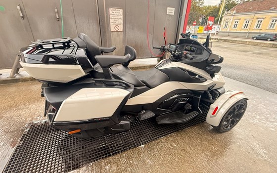 Gebrauchtmotorrad Can-Am Spyder RT - Bild 12