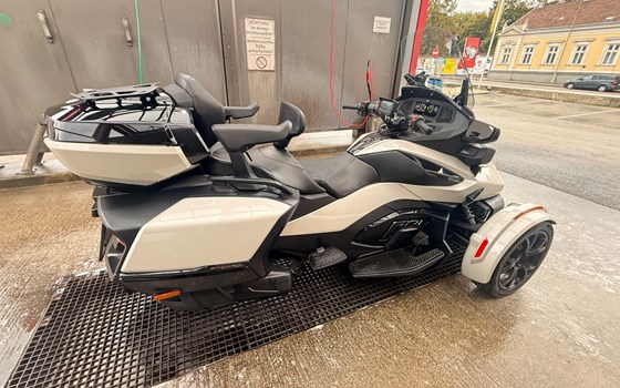 Gebrauchtmotorrad Can-Am Spyder RT - Bild 12