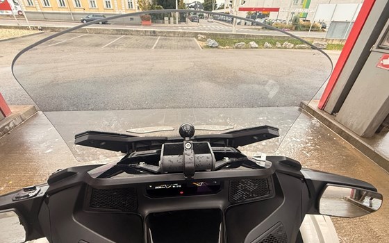 Gebrauchtmotorrad Can-Am Spyder RT - Bild 16