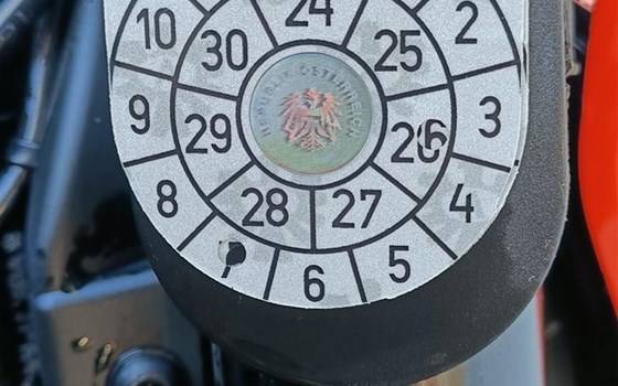 Gebrauchtmotorrad KTM 125 Duke - Bild 5