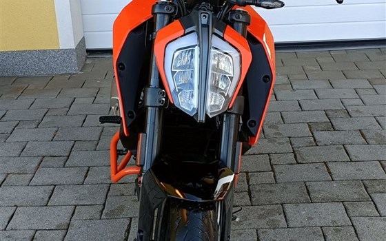 Gebrauchtmotorrad KTM 125 Duke - Bild 7
