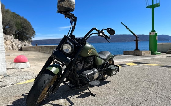 Gebrauchtmotorrad Victory Gunner - Bild 1