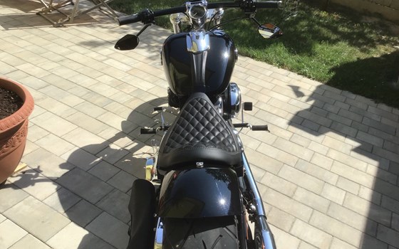 Gebrauchtmotorrad Harley-Davidson Softail Breakout FXSB - Bild 4