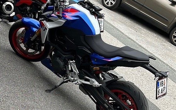 Gebrauchtmotorrad BMW F 900 R - Bild 2