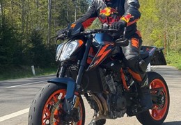 Gebrauchte KTM 890 Duke R