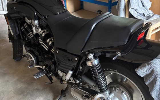 Gebrauchtmotorrad Yamaha V-Max VMX 1200 - Bild 5