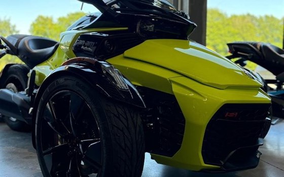 Neufahrzeug Can-Am Spyder F3-S - Bild 7