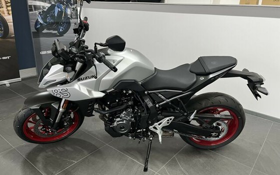 Gebrauchtmotorrad Suzuki GSX-8S - Bild 4