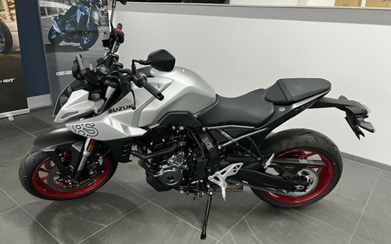 Gebrauchtmotorrad Suzuki GSX-8S - Bild 4