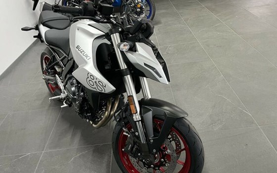 Gebrauchtmotorrad Suzuki GSX-8S - Bild 7