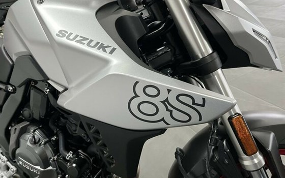 Gebrauchtmotorrad Suzuki GSX-8S - Bild 8