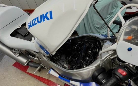 Gebrauchtmotorrad Suzuki GSX-R 600 - Bild 3