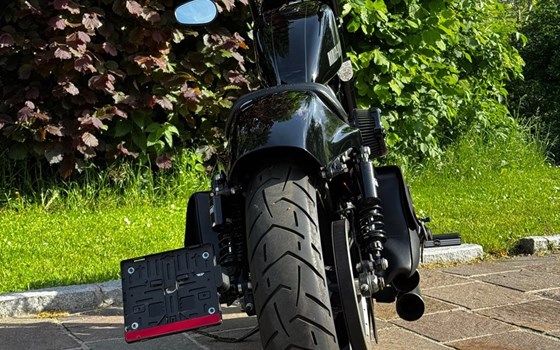 Gebrauchtmotorrad Harley-Davidson Sportster XL 1200CX Roadster - Bild 8