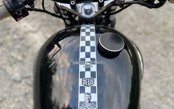 Motorrad Occasion Triumph Thruxton - Bild 3