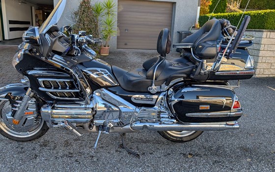 Gebrauchtmotorrad Honda GL 1800 Goldwing - Bild 1