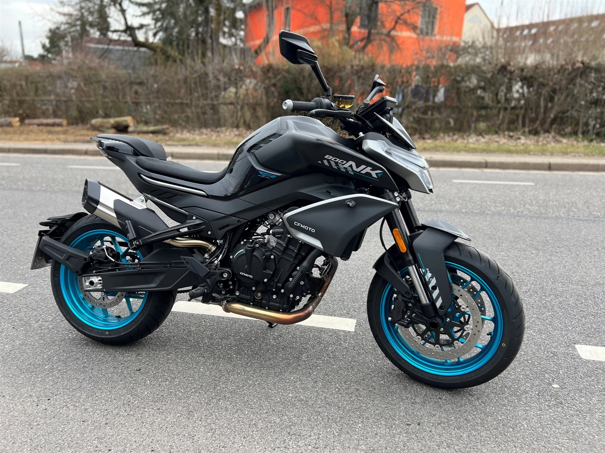 CFMOTO 800NK Advanced