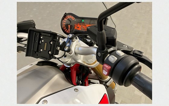 Gebrauchtmotorrad BMW R 1200 R - Bild 3