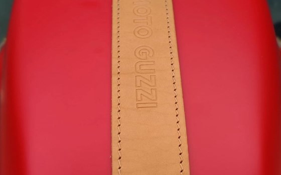 Neufahrzeug Moto Guzzi V7 Stone - Bild 9