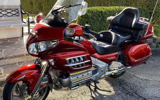 Gebrauchtmotorrad Honda GL 1800 Goldwing Tour - Bild 1