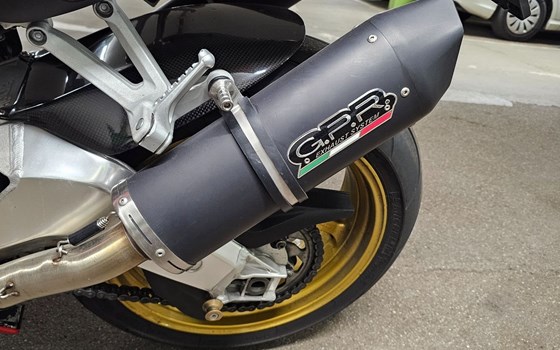 Gebrauchtmotorrad Aprilia RSV 1000 R (RSV Mille R) - Bild 4