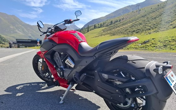 Gebrauchtmotorrad Benda LFC 700 - Bild 11