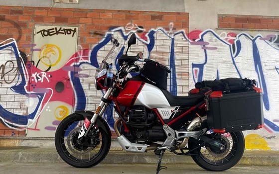 Gebrauchtmotorrad Moto Guzzi V85 TT - Bild 2