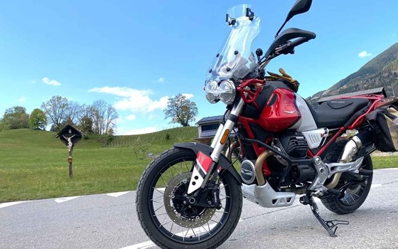 Gebrauchtmotorrad Moto Guzzi V85 TT - Bild 4