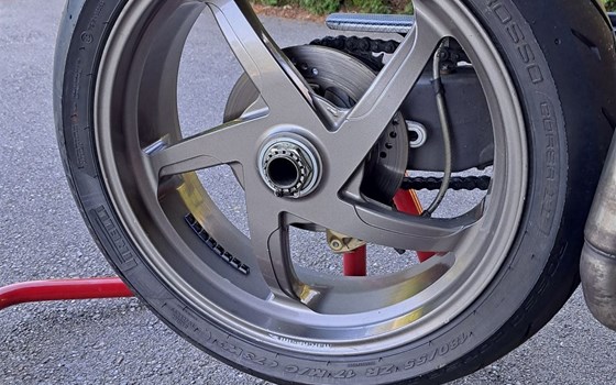 Gebrauchtmotorrad Ducati 748 R - Bild 11