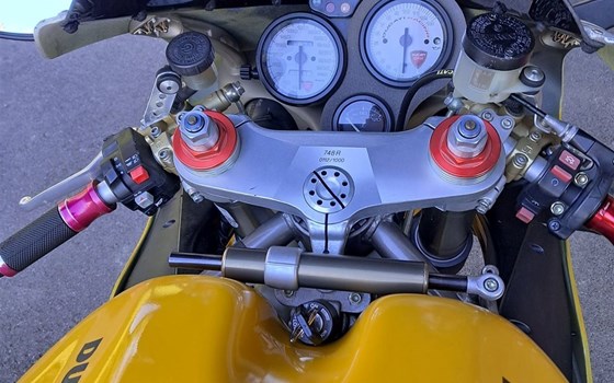 Gebrauchtmotorrad Ducati 748 R - Bild 5