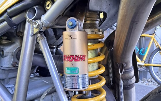 Gebrauchtmotorrad Ducati 748 R - Bild 8