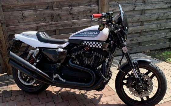 Gebrauchtmotorrad Harley-Davidson Sportster XR 1200X - Bild 1