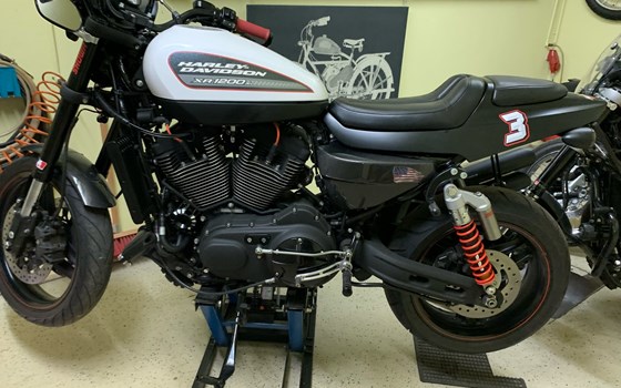 Gebrauchtmotorrad Harley-Davidson Sportster XR 1200X - Bild 4