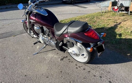 Gebrauchtmotorrad Suzuki VZR 1800 - Bild 1