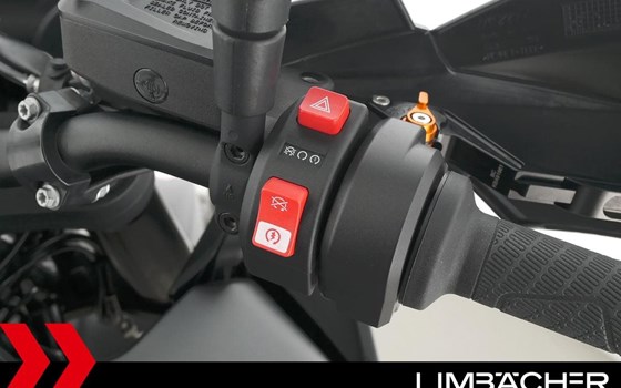 Gebrauchtmotorrad KTM 890 SMT - Bild 23