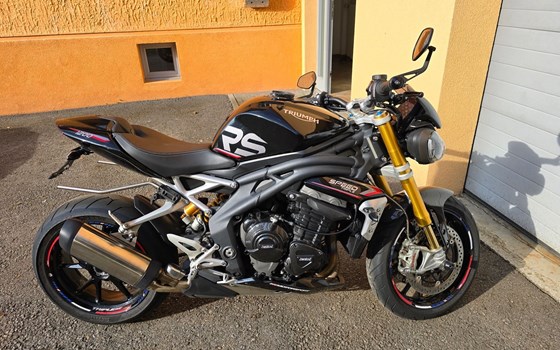 Gebrauchtmotorrad Triumph Speed Triple 1200 RS - Bild 3