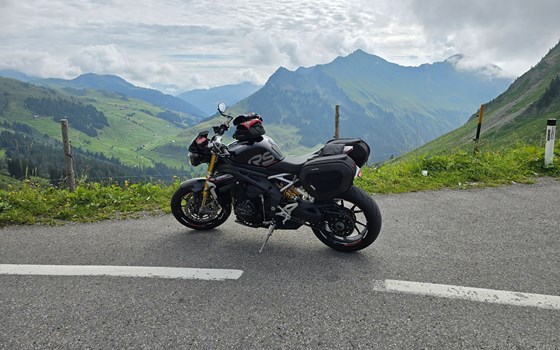 Gebrauchtmotorrad Triumph Speed Triple 1200 RS - Bild 5