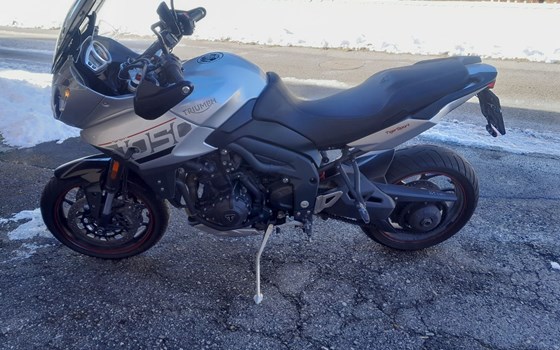 Gebrauchtmotorrad Triumph Tiger Sport 1050 - Bild 3
