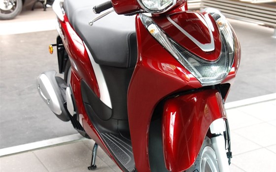 Gebrauchtmotorrad Honda SH Mode 125 - Bild 9