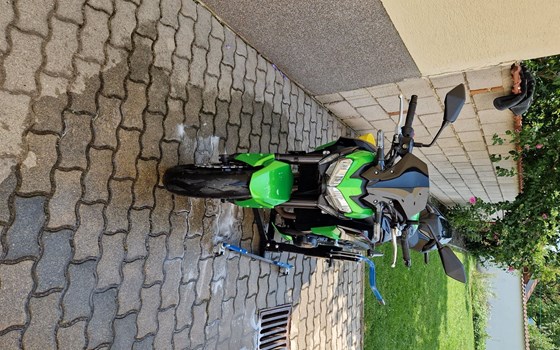 Gebrauchtmotorrad Kawasaki Z900 SE - Bild 1