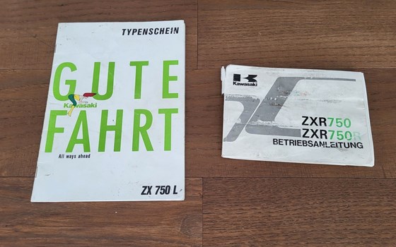 Gebrauchtmotorrad Kawasaki ZXR 750 - Bild 2