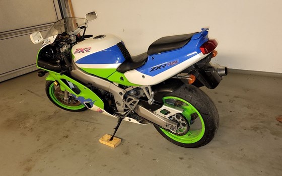 Gebrauchtmotorrad Kawasaki ZXR 750 - Bild 9